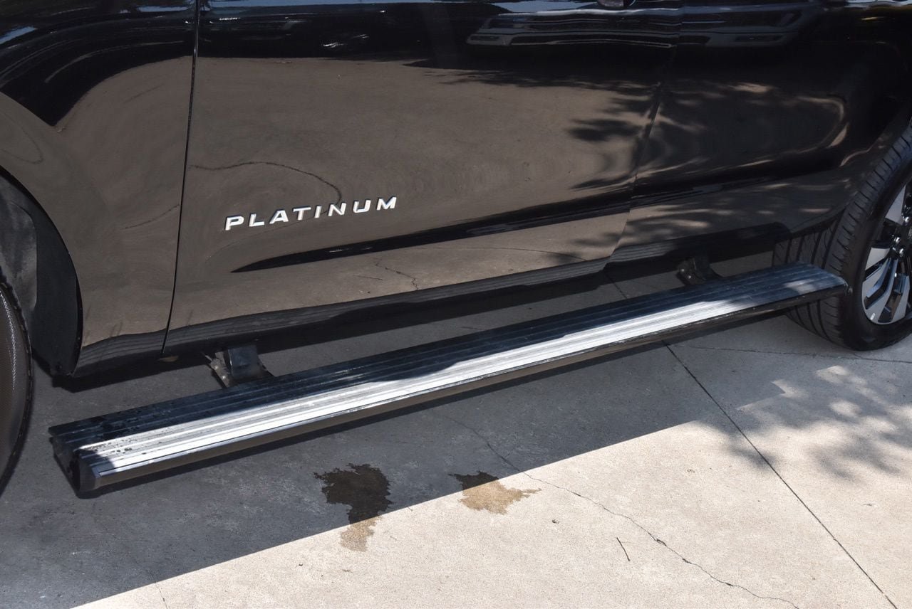 Certified 2025 Ford Expedition Max Platinum w/ Driver's Package AWD/4WD image 38