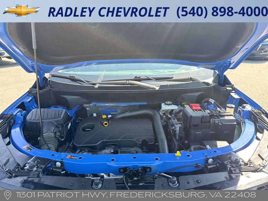 Used 2025 Chevrolet Equinox ACTIV w/ Safety and Technology Package AWD/4WD image 16