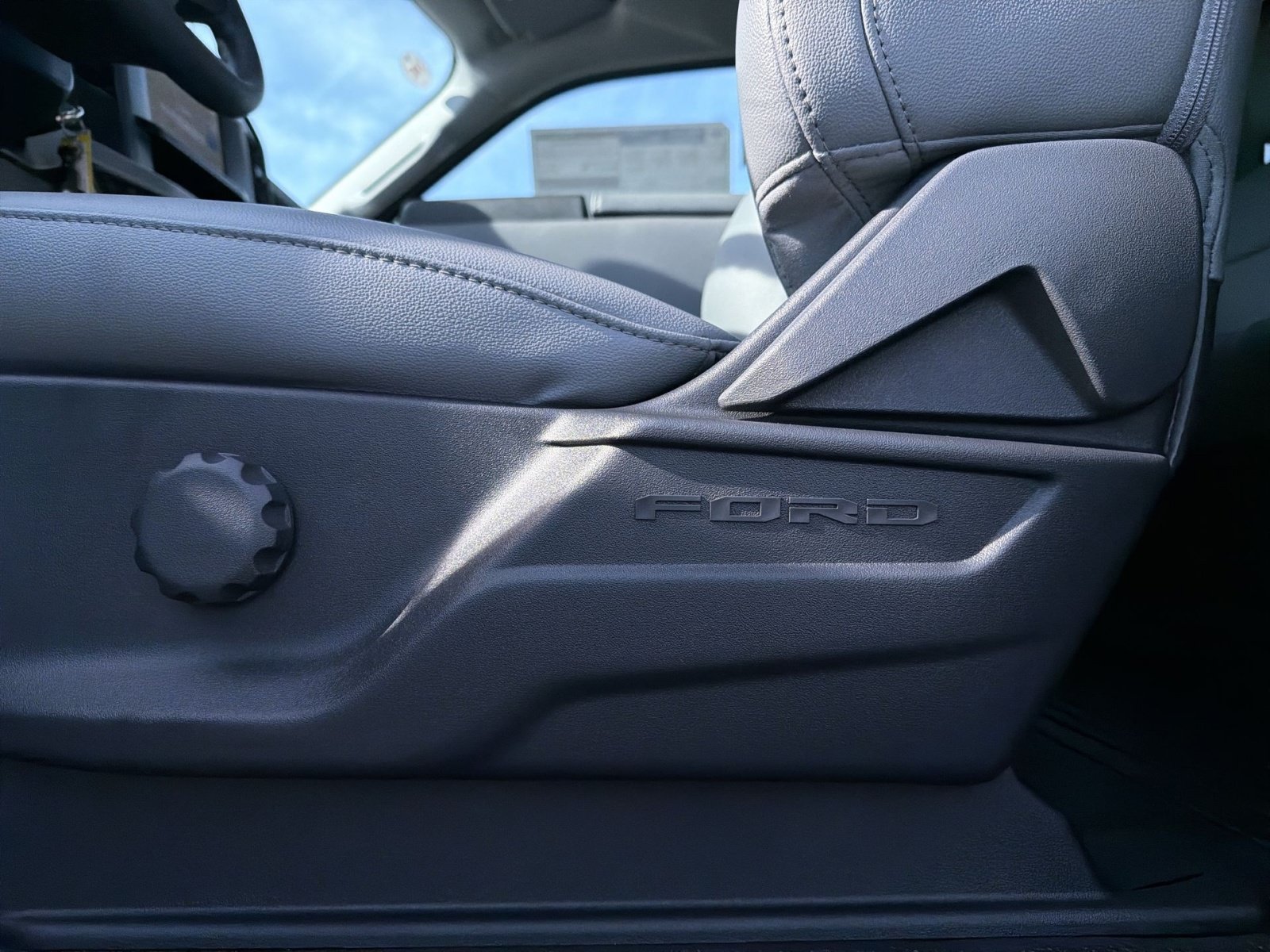 New 2027 Ford F350 XL AWD/4WD image 26