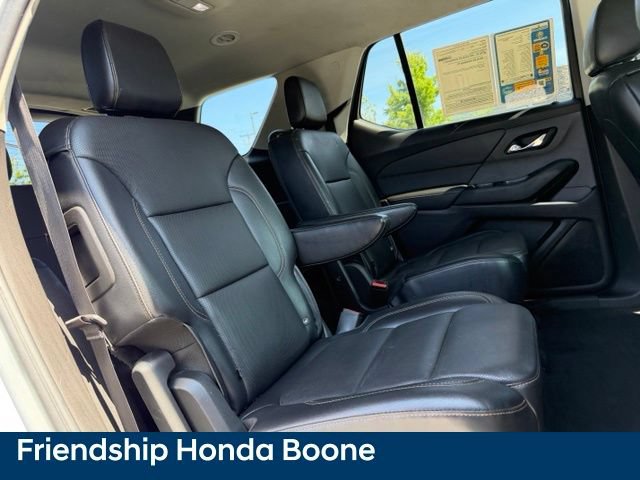 Used 2018 Chevrolet Traverse Premier w/ Driver Confidence II Package FWD image 43