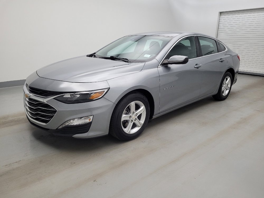 Used 2024 Chevrolet Malibu LT image 2