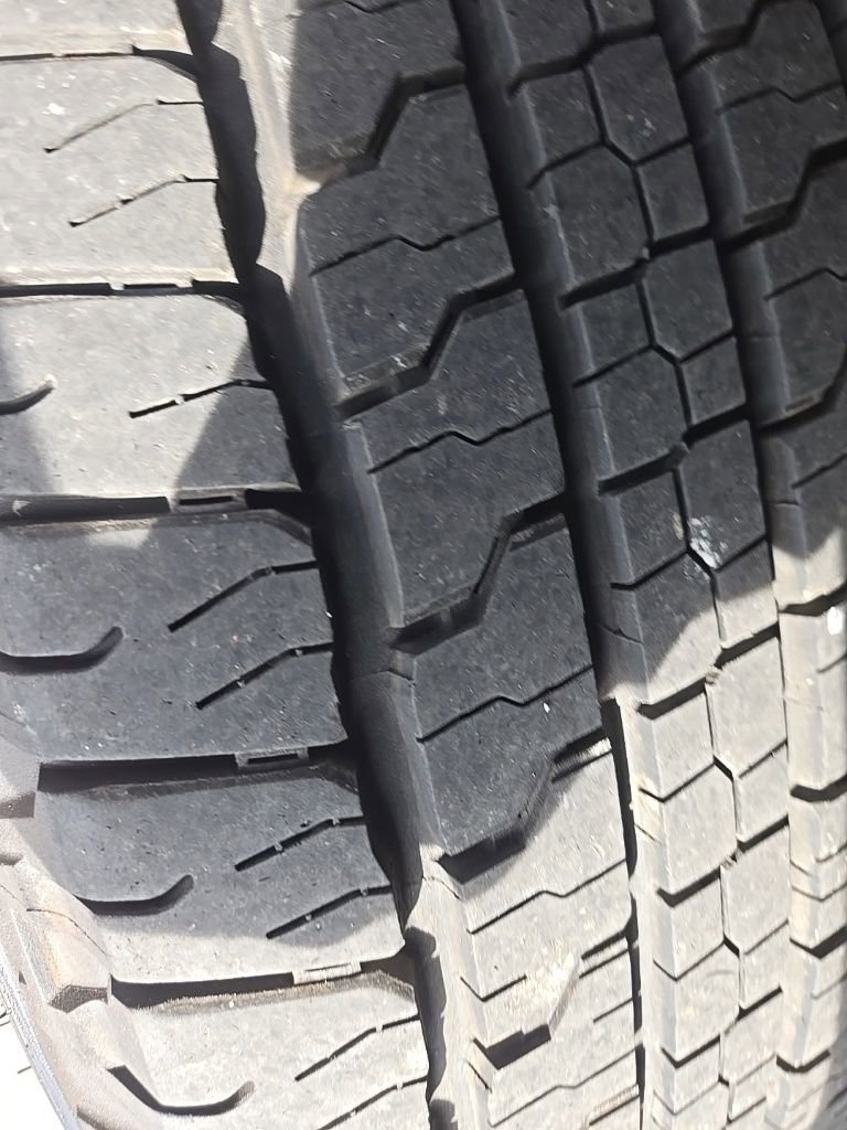 Used 2019 Chevrolet Suburban LT AWD/4WD image 38