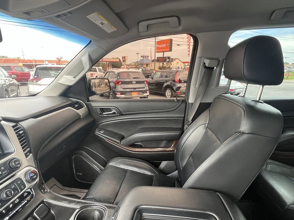 Used 2020 GMC Yukon XL SLT image 16