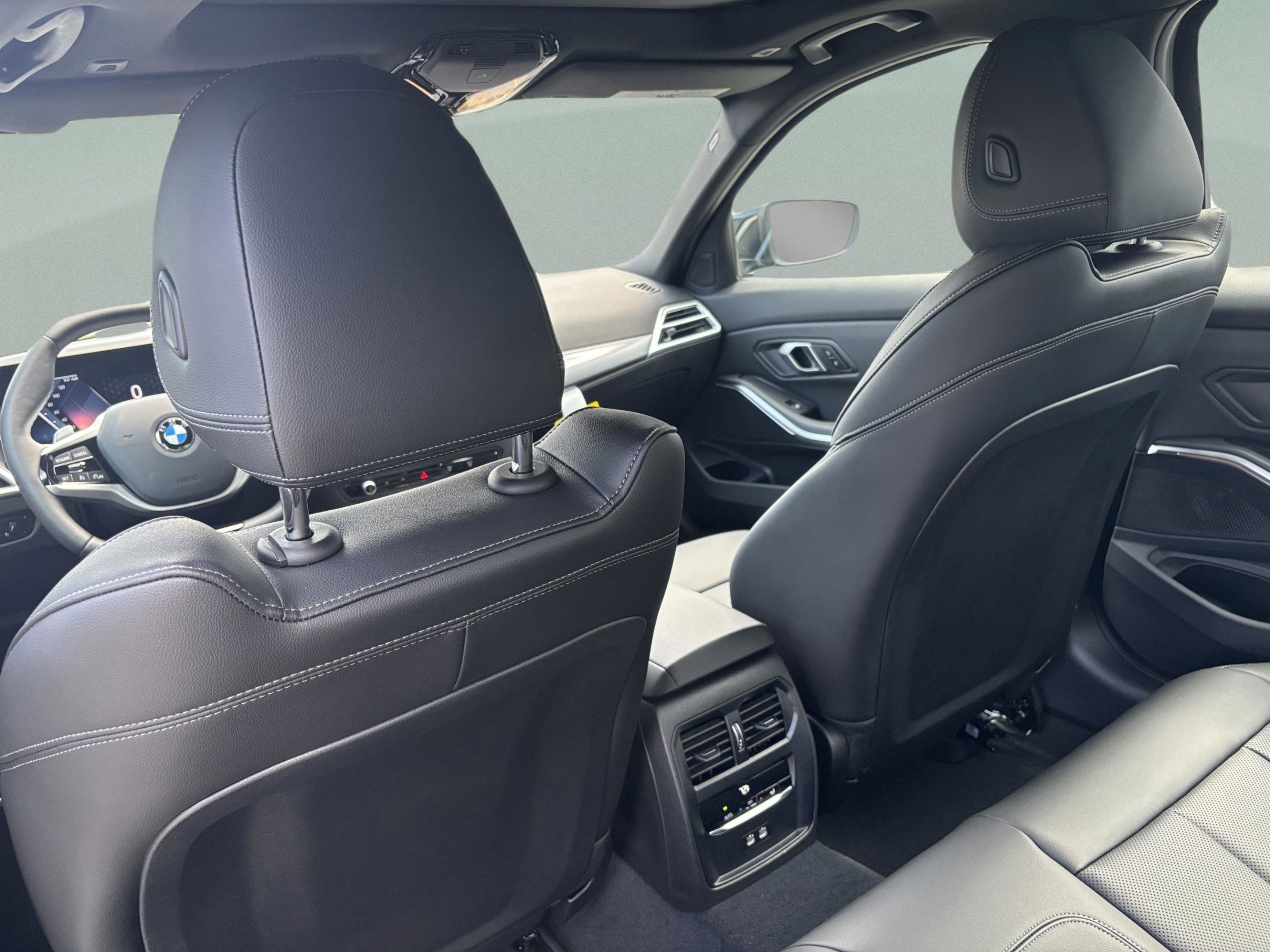 Used 2025 BMW 330i xDrive 330i xDrive image 30