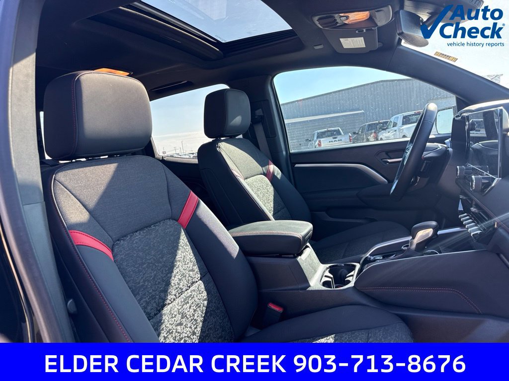 Used 2024 Chevrolet Colorado Z71 w/ Z71 Convenience Package 2 AWD/4WD image 24