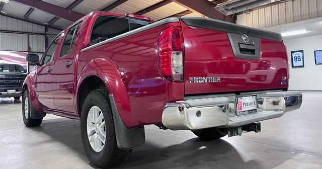 Used 2017 Nissan Frontier SV w/ SV Value Truck Package RWD image 6