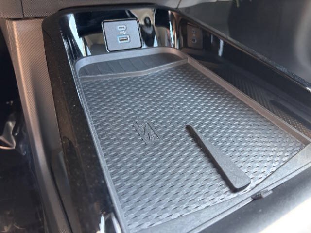 Used 2023 Ford Mustang Mach-E Select AWD/4WD image 19
