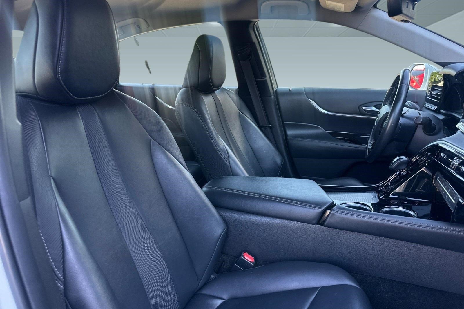 Used 2021 Toyota Mirai XLE w/ Advanced Technology Package image 31