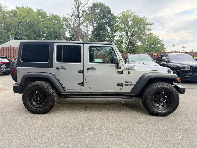 Used 2017 Jeep Wrangler Unlimited Sport w/ Quick Order Package 24S AWD/4WD image 5
