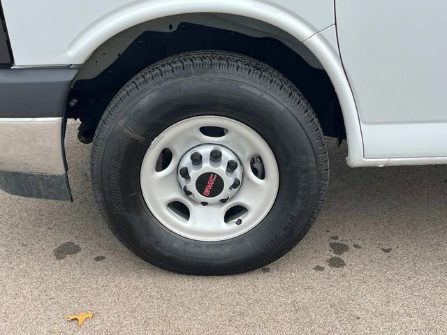 New 2025 GMC Savana 3500 w/ Power Convenience Package image 15