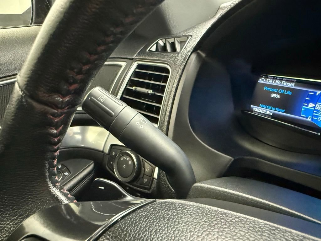 Used 2018 Ford Explorer Sport w/ Equipment Group 401A AWD/4WD image 25