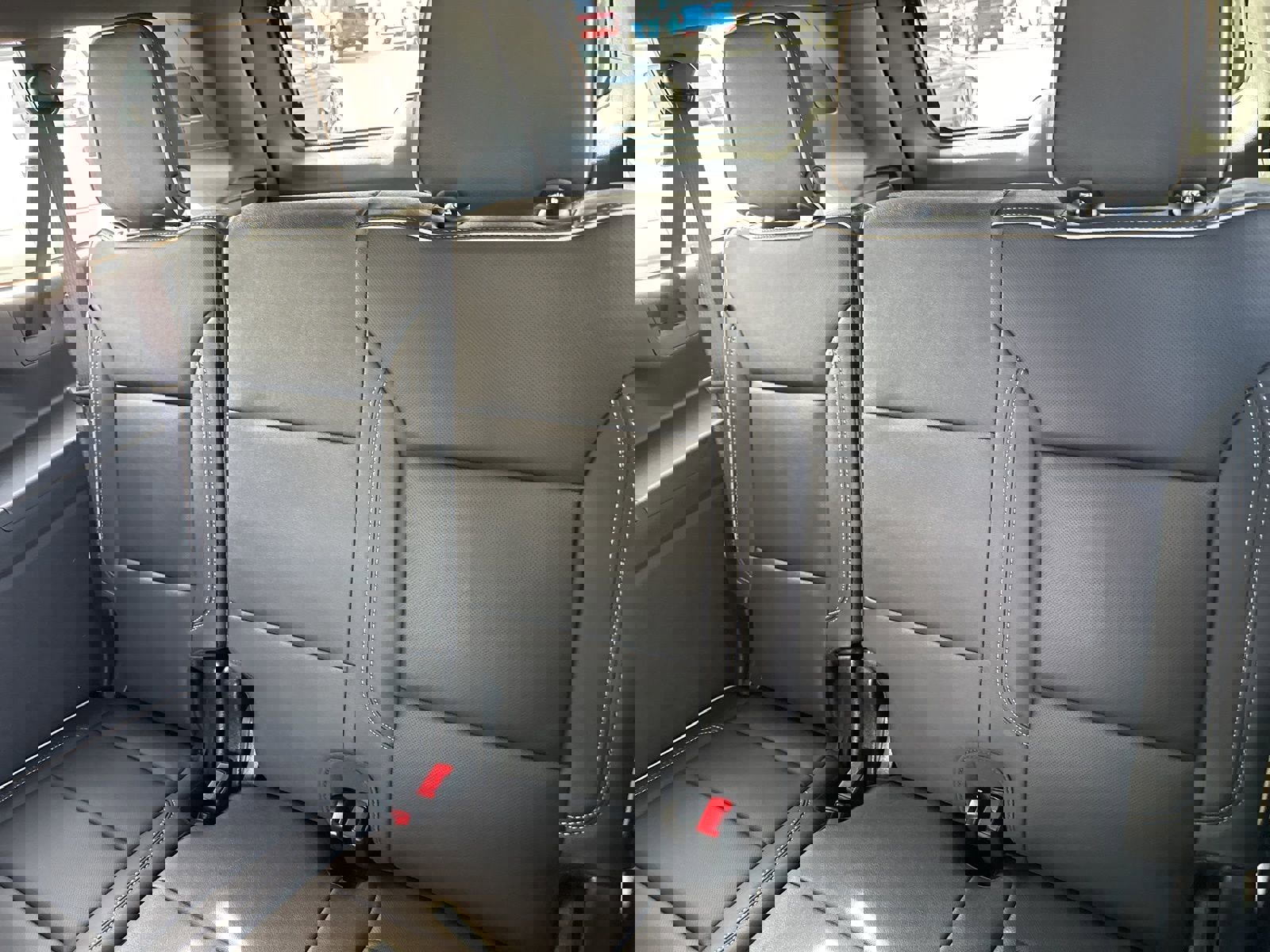 New 2026 GMC Yukon XL Elevation w/ Elevation Premium Package image 19