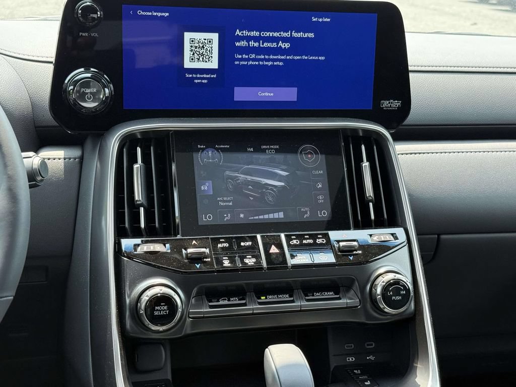 New 2025 Lexus LX 700h Luxury AWD/4WD image 14