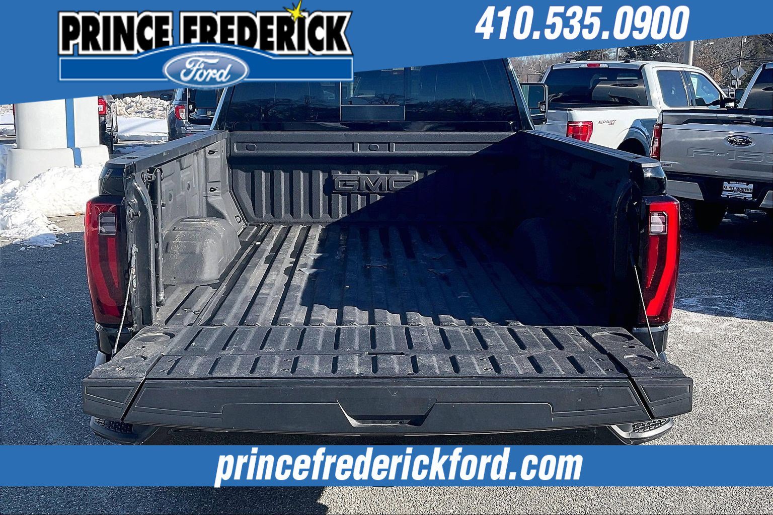 Used 2025 GMC Sierra 3500 Denali Ultimate image 33