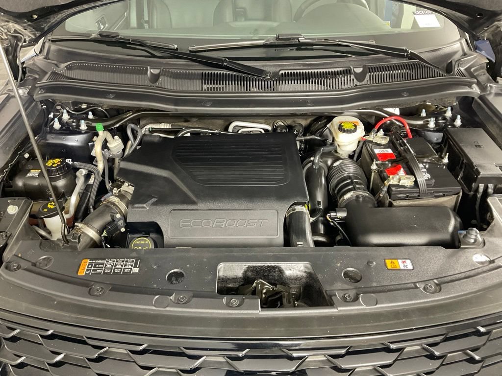 Used 2018 Ford Explorer Sport w/ Equipment Group 401A AWD/4WD image 9