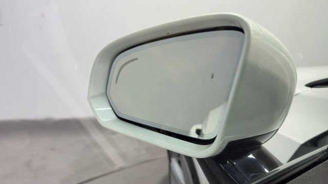 Used 2018 Volvo S90 T5 Momentum FWD image 11