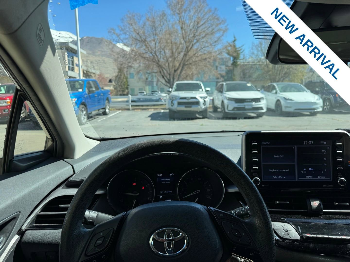 Used 2021 Toyota C-HR LE image 20