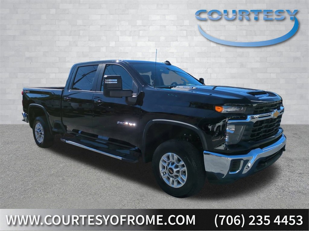 Used 2024 Chevrolet Silverado 2500 LT image 1
