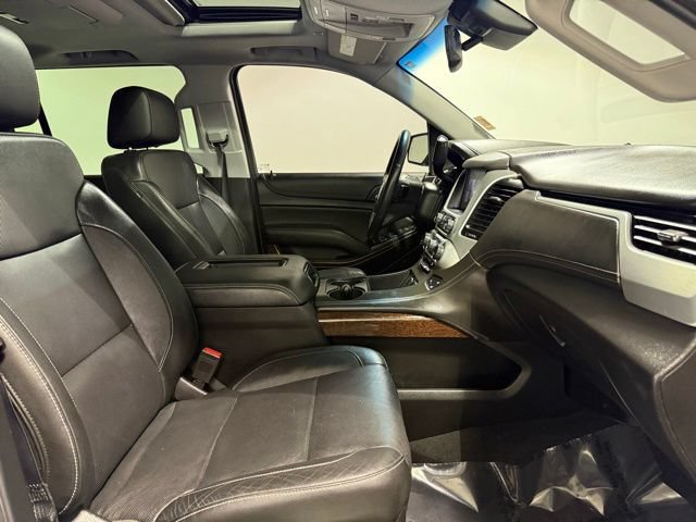 Certified 2020 GMC Yukon XL SLT w/ Premium Edition AWD/4WD image 31