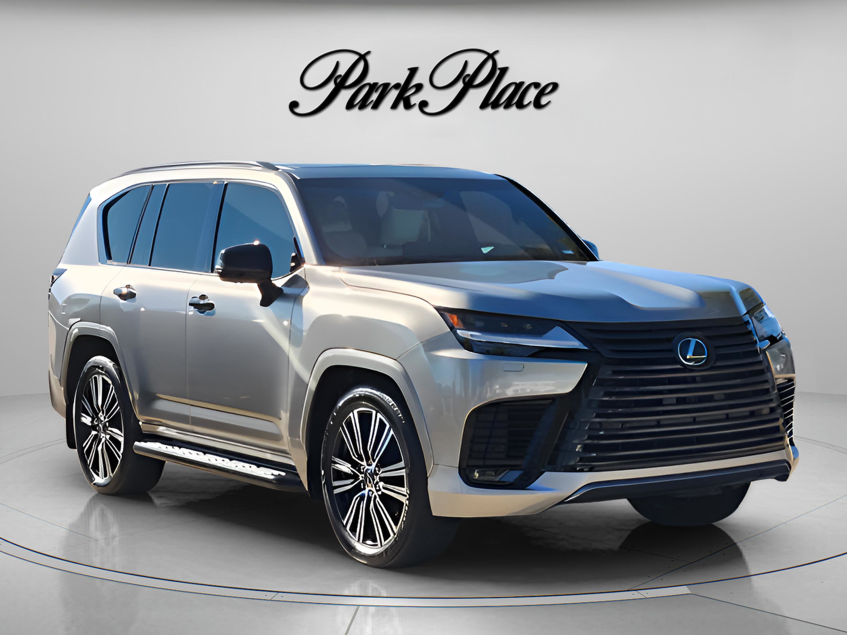 Used 2024 Lexus LX 600 4WD w/ Appearance Package image 13