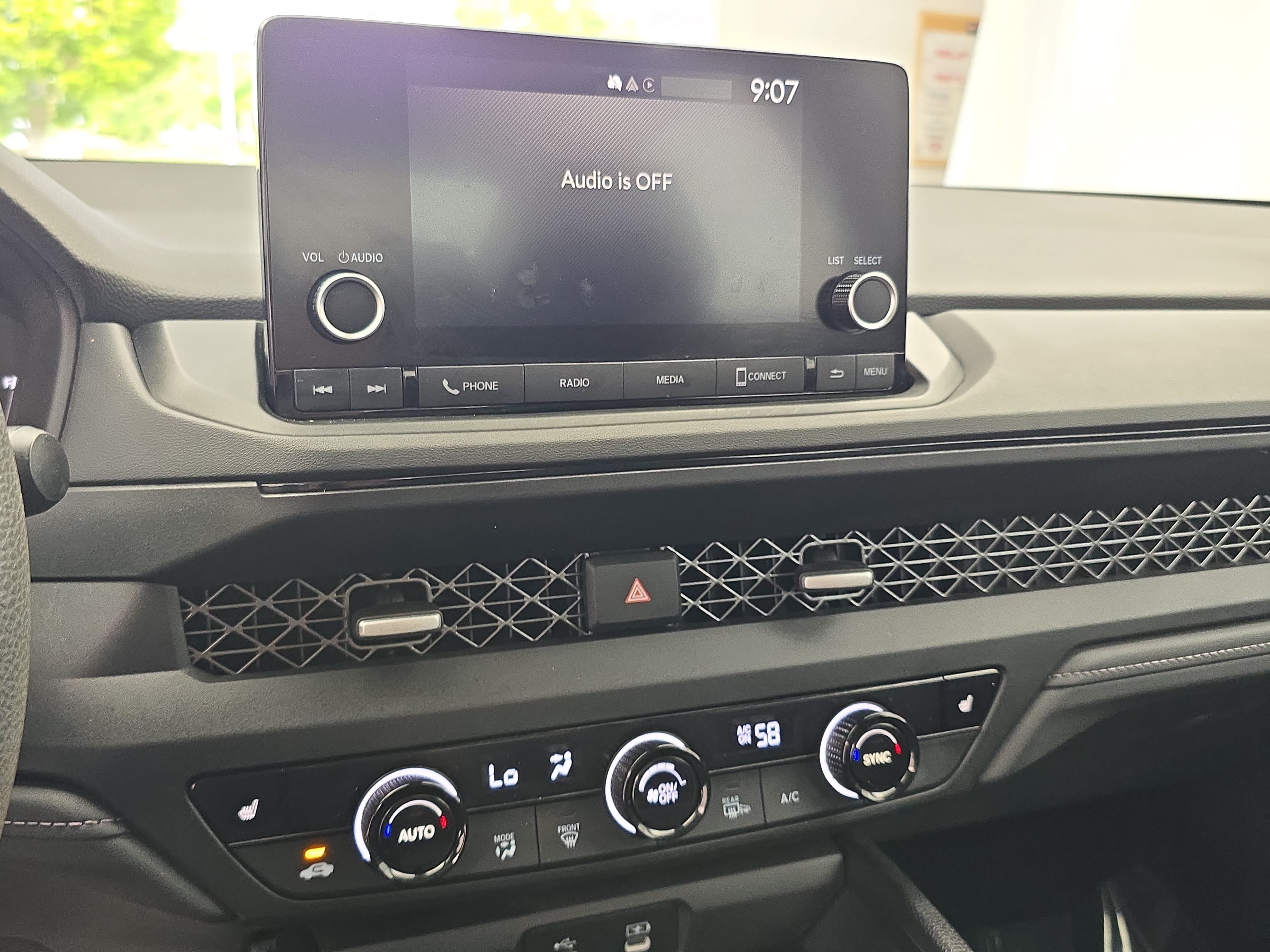 Used 2024 Honda Accord EX image 19