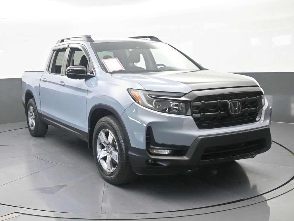 Used 2024 Honda Ridgeline Sport image 9
