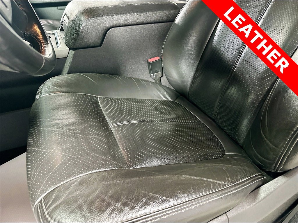 Used 2012 Ford F350 Lariat w/ Chrome Pkg image 15