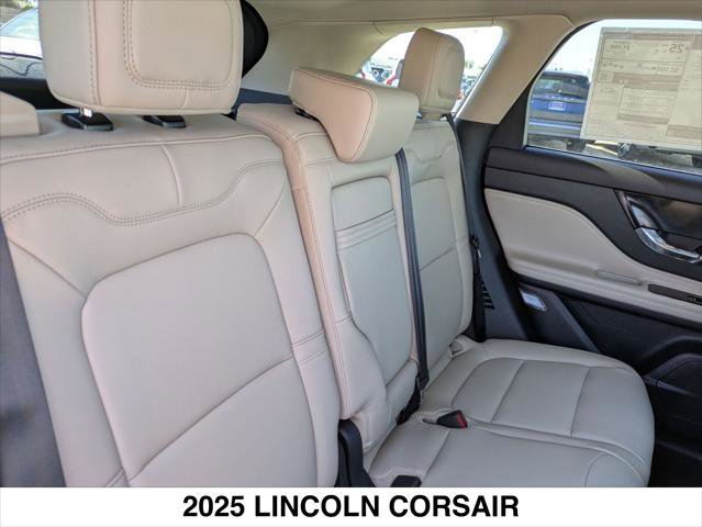 New 2025 Lincoln Corsair FWD image 13