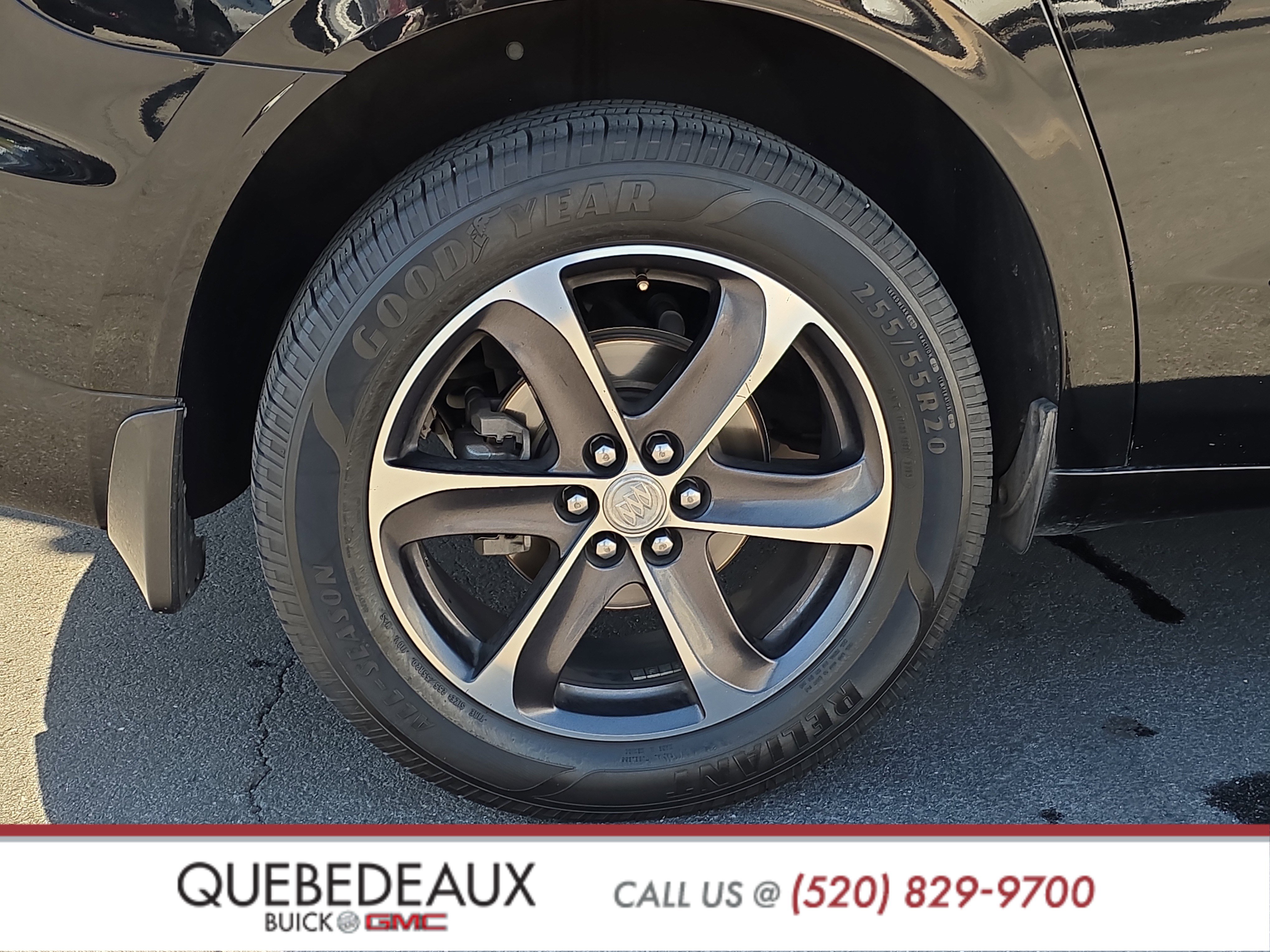 Used 2021 Buick Enclave Essence w/ Sport Touring Edition image 8