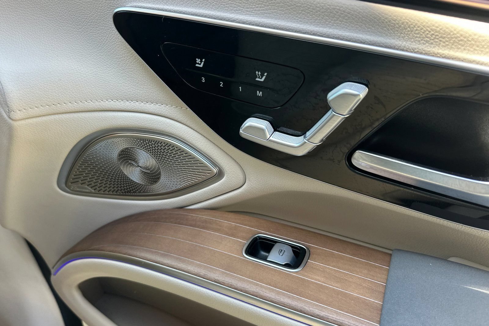 Certified 2023 Mercedes-Benz EQS 450+ 4MATIC Sedan image 21