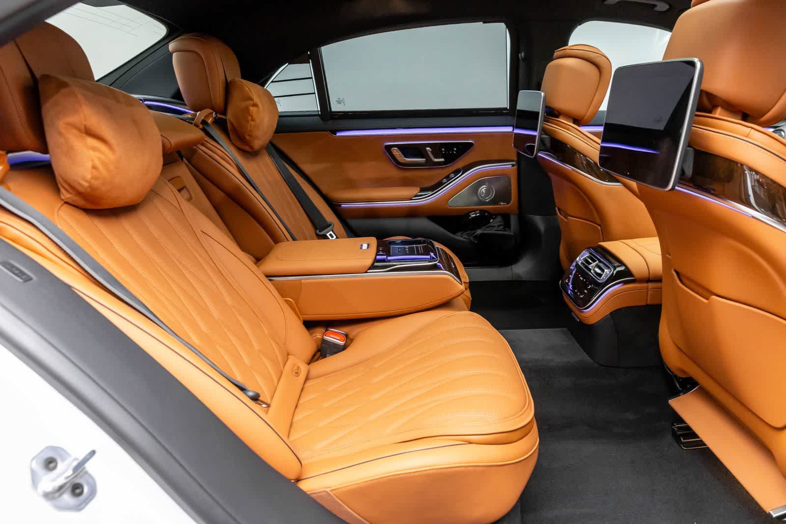 Used 2025 Mercedes-Benz S 63 AMG S w/ Rear Seat Package image 16