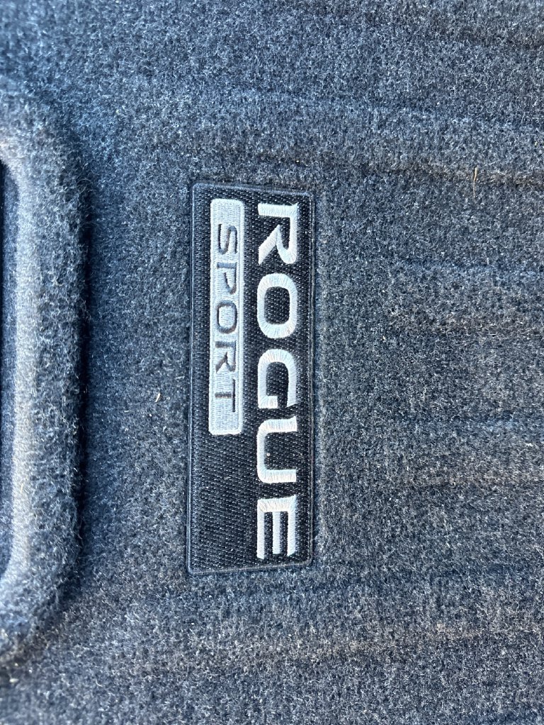 Used 2017 Nissan Rogue Sport SL AWD/4WD image 22
