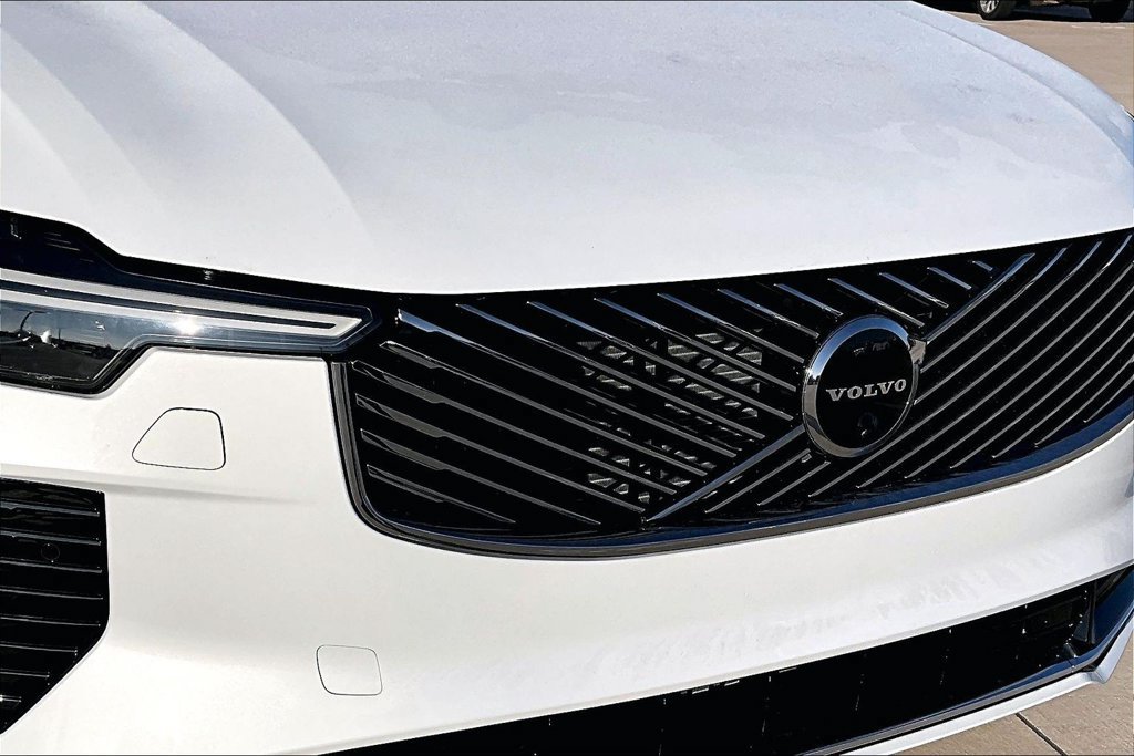 New 2026 Volvo XC90 B6 Ultra w/ Protection Package AWD/4WD image 34
