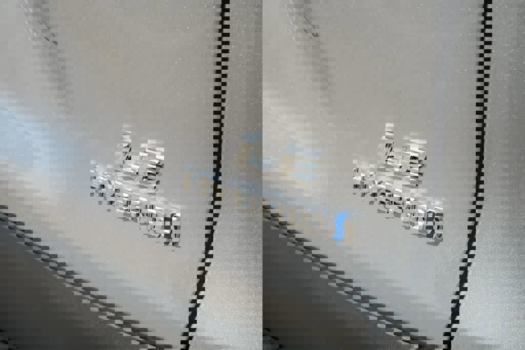 Used 2023 Toyota RAV4 LE image 28