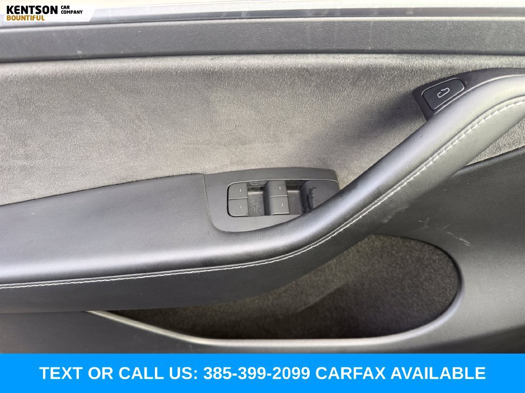 Used 2023 Tesla Model Y Performance AWD/4WD image 16