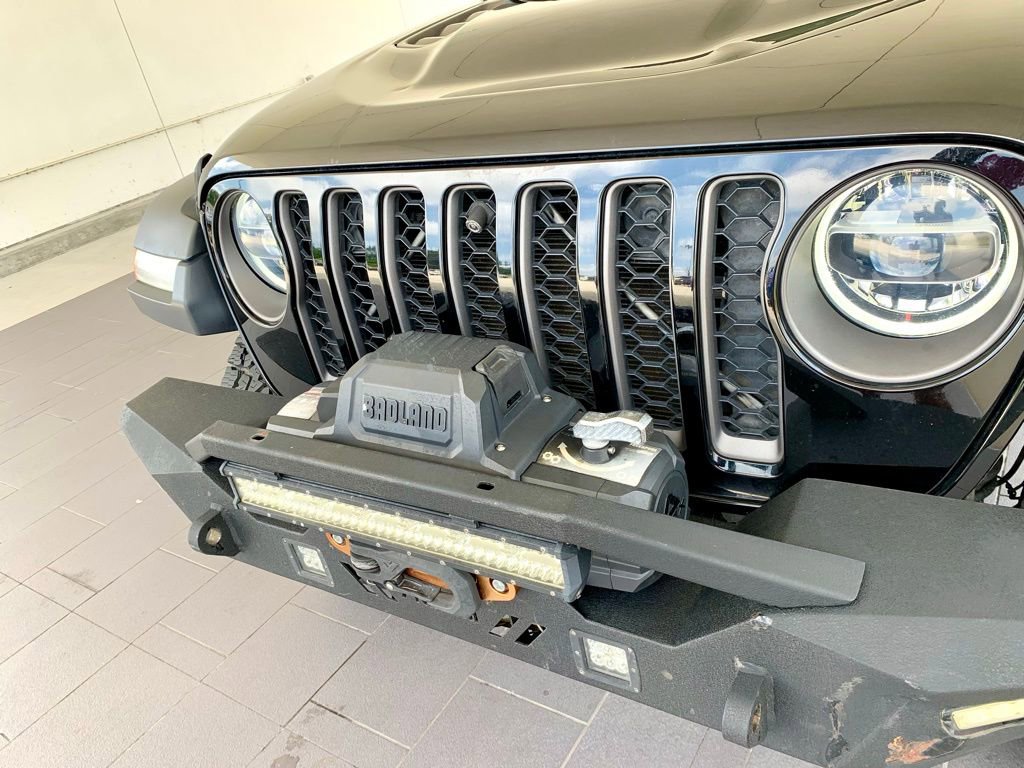 Used 2020 Jeep Gladiator Rubicon AWD/4WD image 2