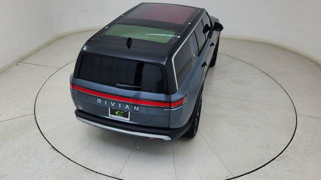 Used 2025 Rivian R1S Adventure image 83