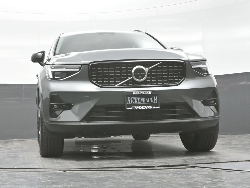 New 2026 Volvo XC40 B5 Plus w/ Protection Package Premier AWD/4WD image 22