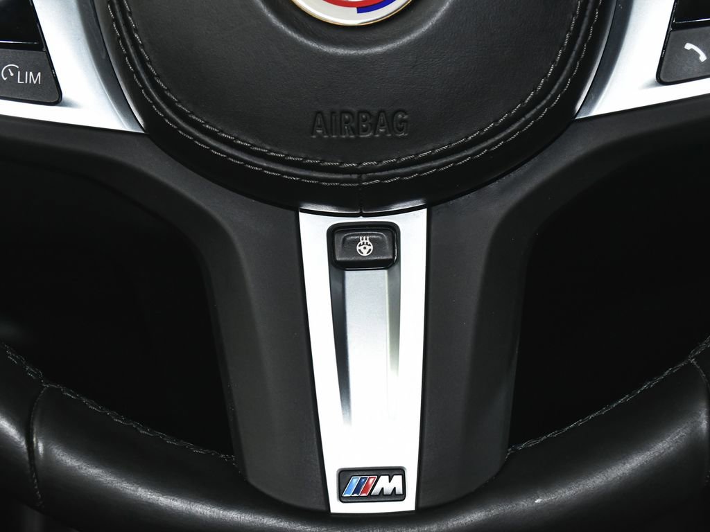 Used 2023 BMW X6 xDrive40i w/ Executive Package image 43