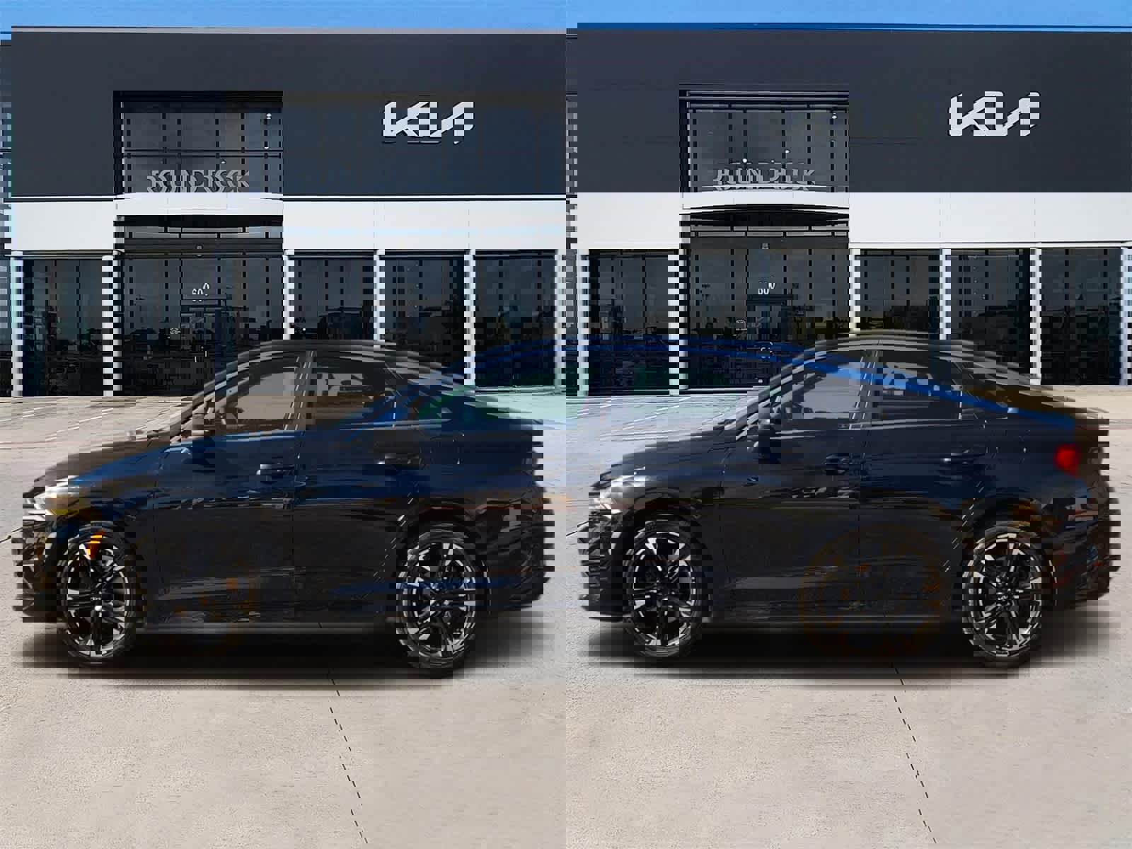 Used 2023 Kia K5 GT-Line image 4