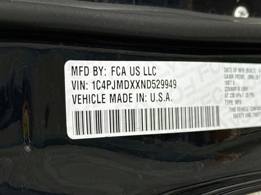 Used 2022 Jeep Cherokee Limited AWD/4WD image 36