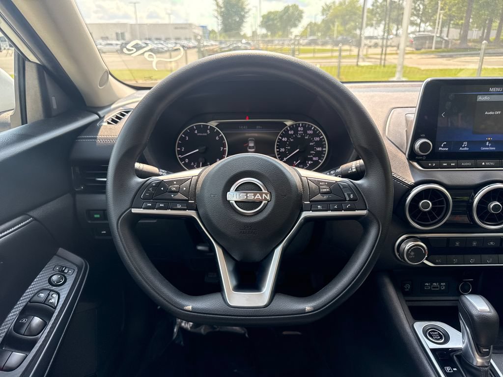Used 2024 Nissan Sentra SV FWD image 19