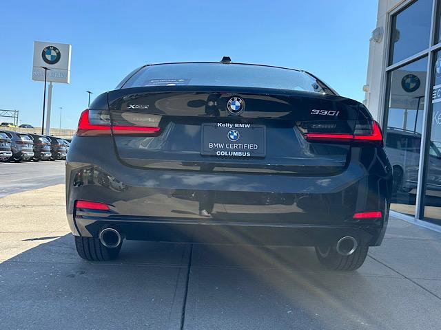 Certified 2024 BMW 330i xDrive 330i xDrive Sedan image 7