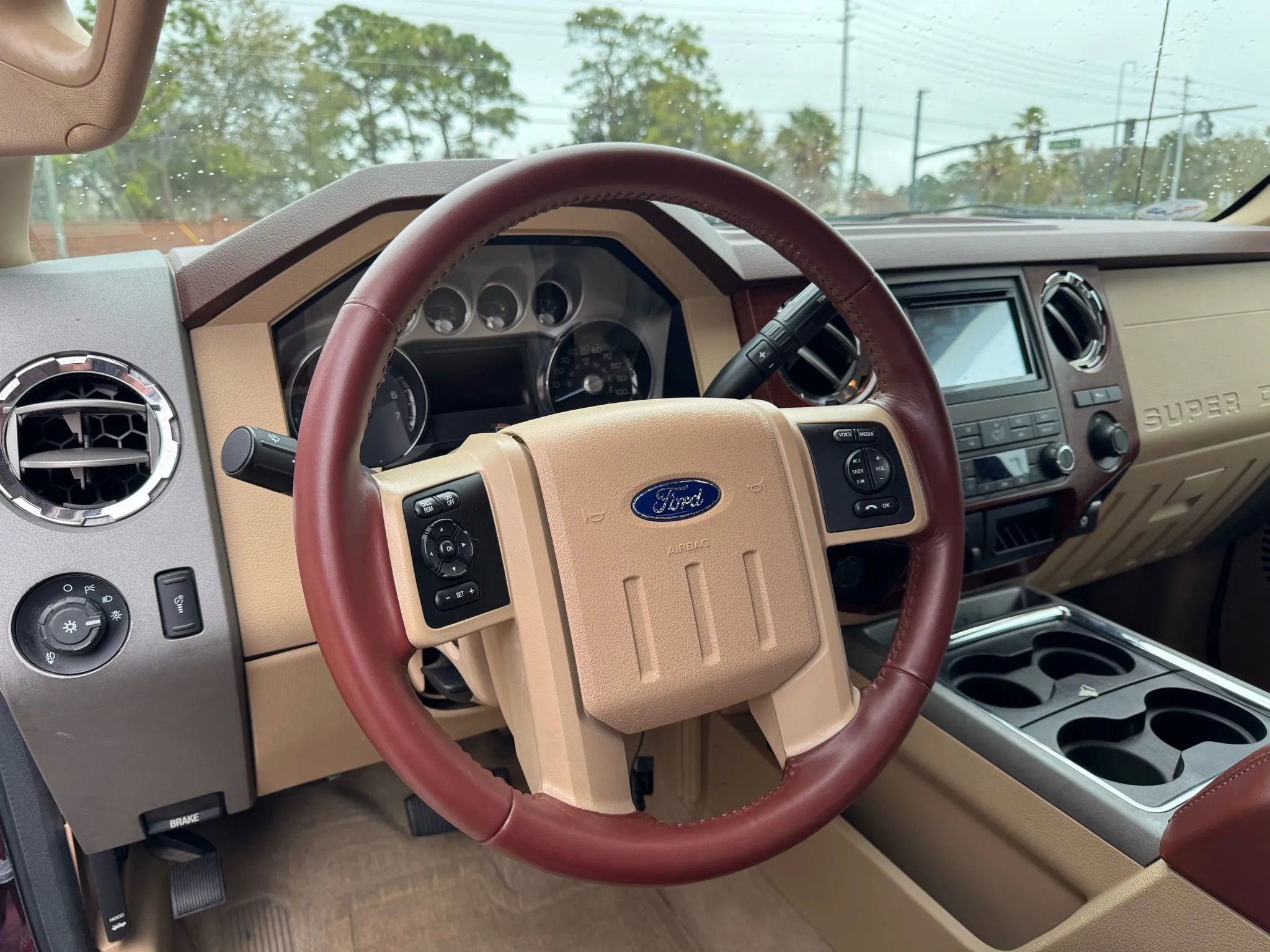 Used 2012 Ford F250 King Ranch image 11