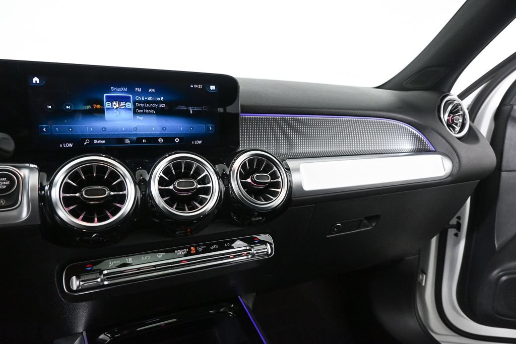 Certified 2022 Mercedes-Benz GLB 250 4MATIC image 13