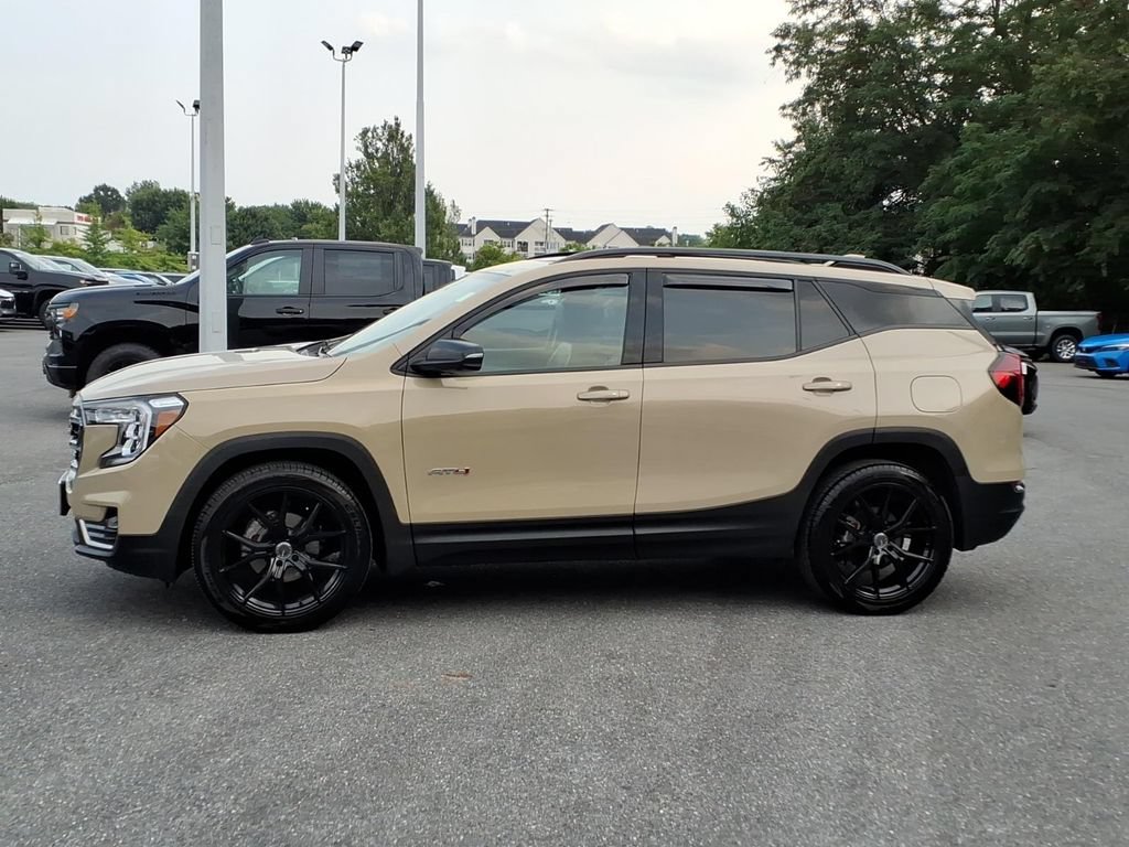 Certified 2023 GMC Terrain AT4 w/ Infotainment Package II AWD/4WD image 5