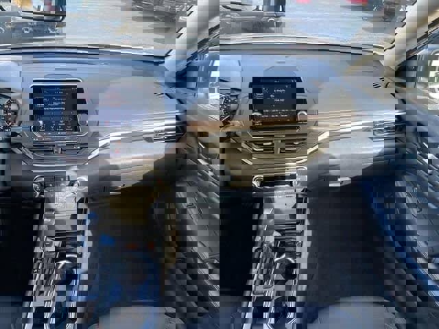 Used 2024 Nissan Altima 2.5 SV image 10