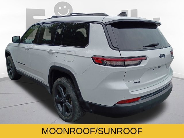 Used 2023 Jeep Grand Cherokee L Laredo AWD/4WD image 7