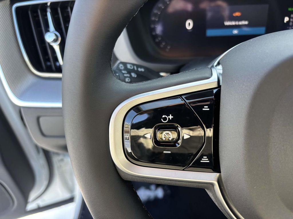 New 2026 Volvo XC60 T8 Ultra w/ Protection Package Premier image 17