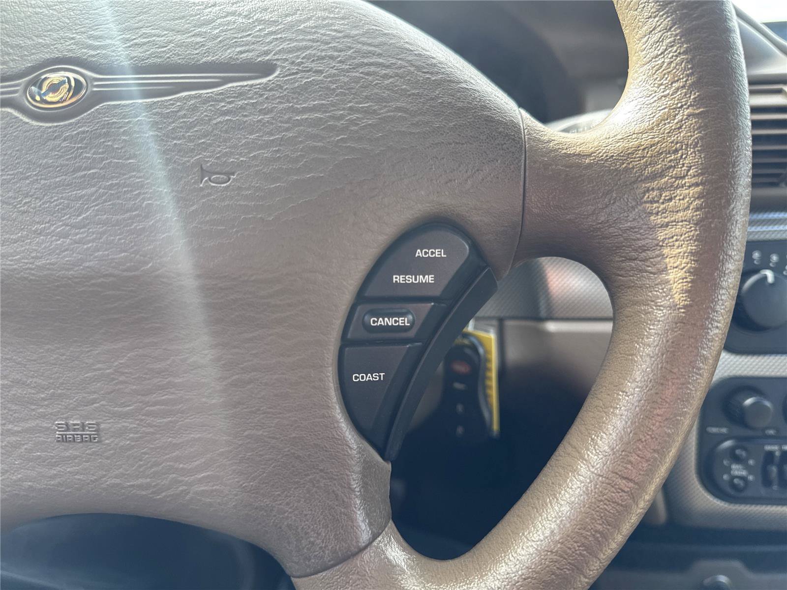 Used 2003 Chrysler Sebring GTC FWD image 21